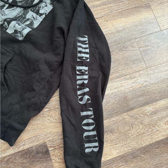 Taylor Swift Eras Tour Hoodie SZ Medium - Picture 4 of 7